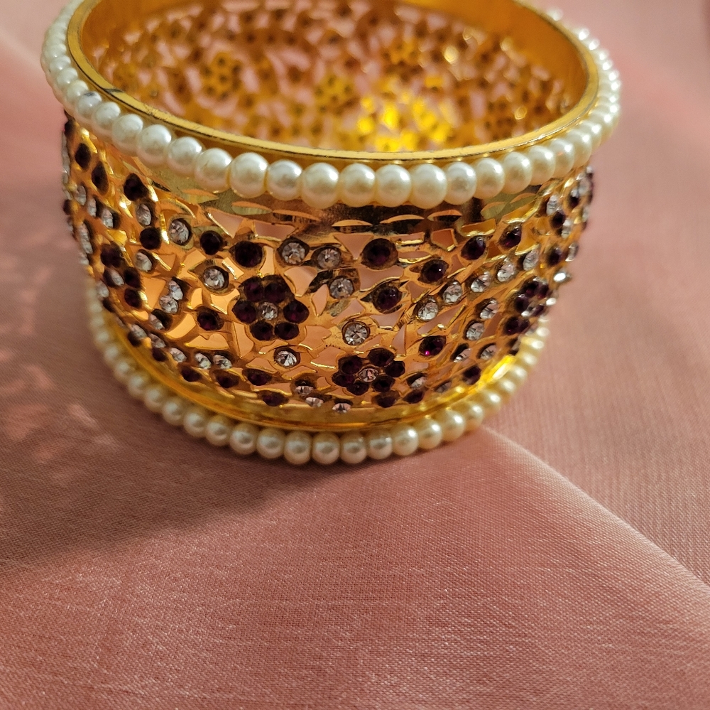 indian bangles - Picture 3 of 5